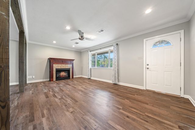 1204 Marion Anderson Road, Hot Springs, AR 71913