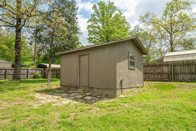 1204 Marion Anderson Road, Hot Springs, AR 71913