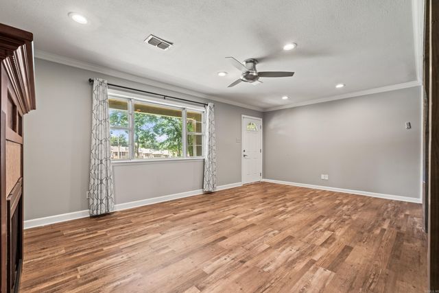 1204 Marion Anderson Road, Hot Springs, AR 71913