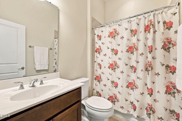 2534 Cedar Hedge Court, Apex, NC 27523
