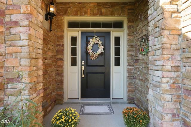 2534 Cedar Hedge Court, Apex, NC 27523