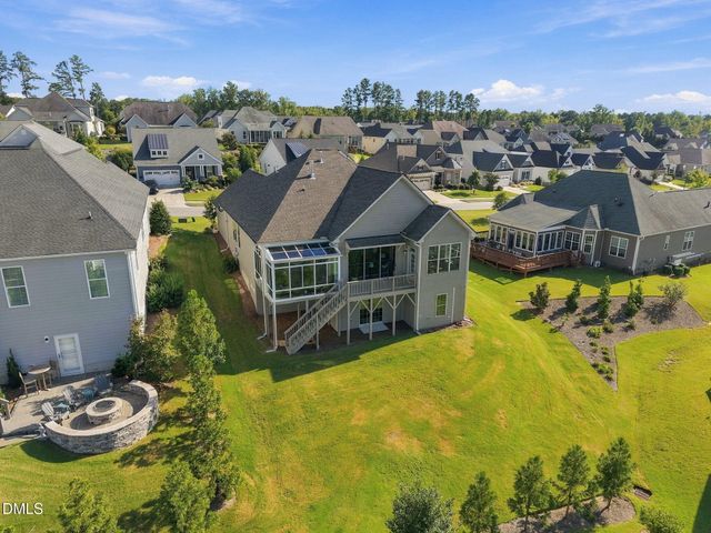 2534 Cedar Hedge Court, Apex, NC 27523