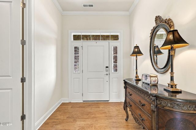 2534 Cedar Hedge Court, Apex, NC 27523