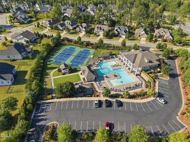 2534 Cedar Hedge Court, Apex, NC 27523