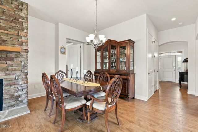 2534 Cedar Hedge Court, Apex, NC 27523
