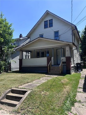 418 Stanton Avenue, Akron, OH 44301