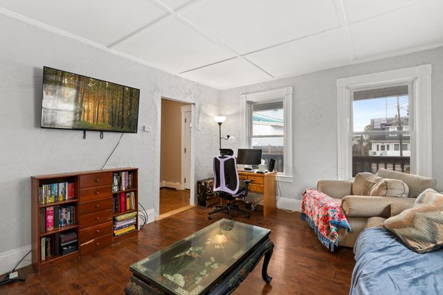 26 Archer St, Lynn, MA 01902