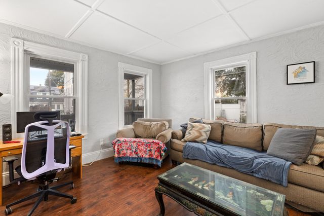 26 Archer St, Lynn, MA 01902
