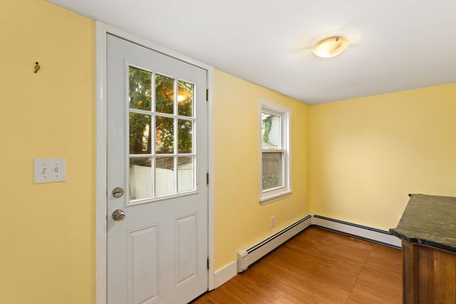 26 Archer St, Lynn, MA 01902