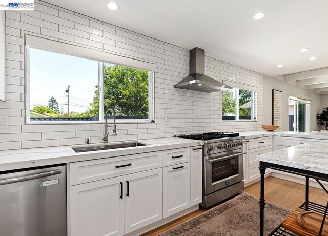 7515 San Sabana Rd, Dublin, CA 94568