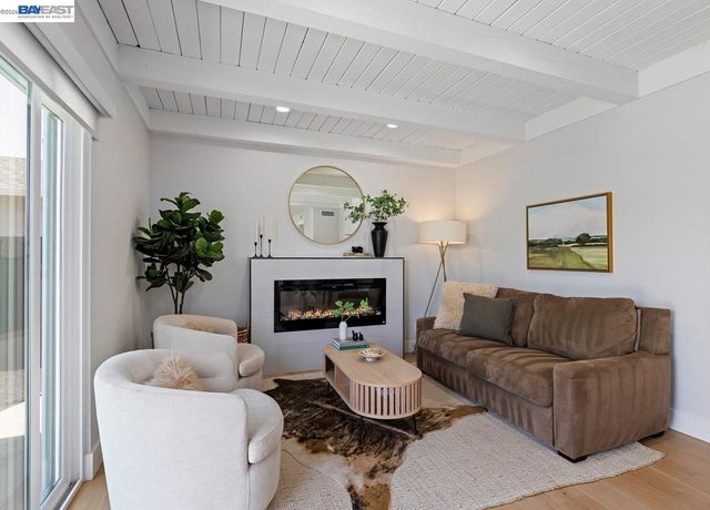 7515 San Sabana Rd, Dublin, CA 94568