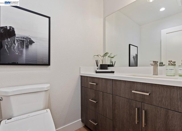 7515 San Sabana Rd, Dublin, CA 94568