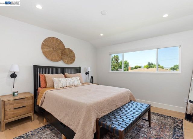 7515 San Sabana Rd, Dublin, CA 94568