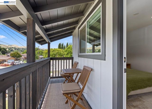 7515 San Sabana Rd, Dublin, CA 94568