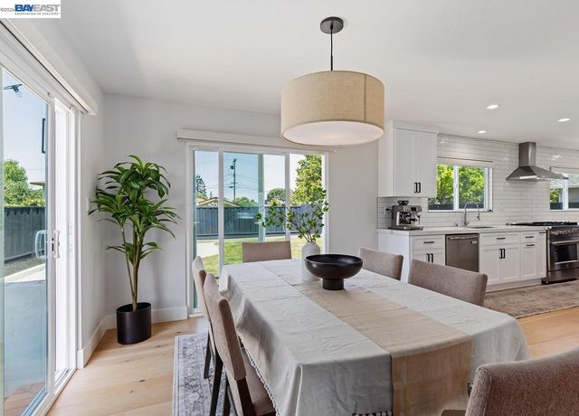 7515 San Sabana Rd, Dublin, CA 94568