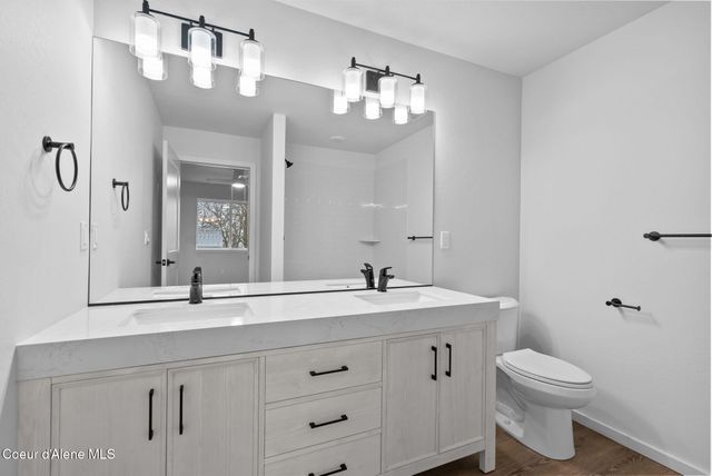 9814 N Laylin Circle, Hayden, ID 83835