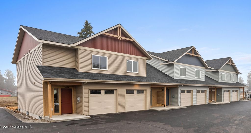 9814 N Laylin Circle, Hayden, ID 83835
