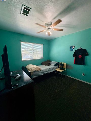 1157 Rockspring Way, Antioch, CA 94531