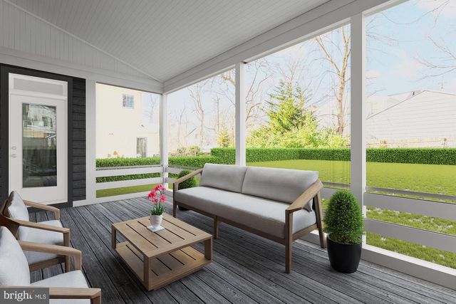 5829 25TH RD N, Arlington, VA 22207