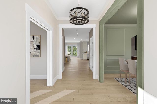 5829 25TH RD N, Arlington, VA 22207