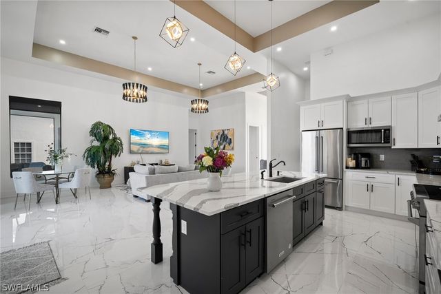 930 Sycamore CT, Marco Island, FL 34145