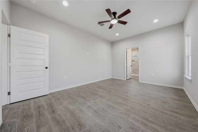 714 Mereet Dr, Corpus Christi, TX 78418