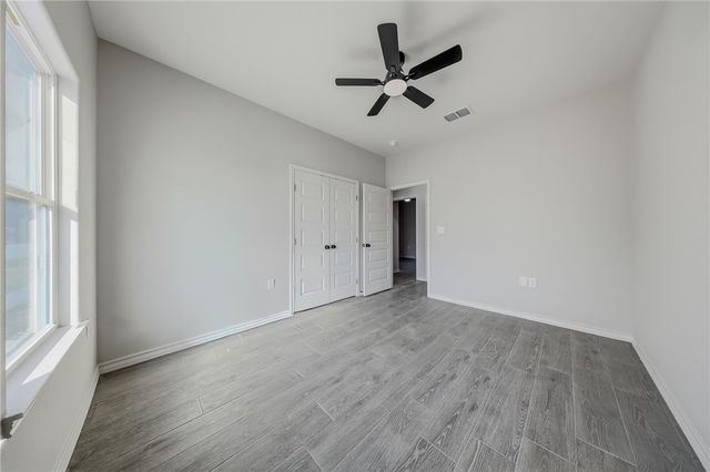 714 Mereet Dr, Corpus Christi, TX 78418