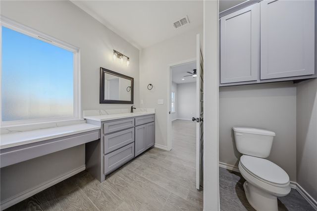 714 Mereet Dr, Corpus Christi, TX 78418