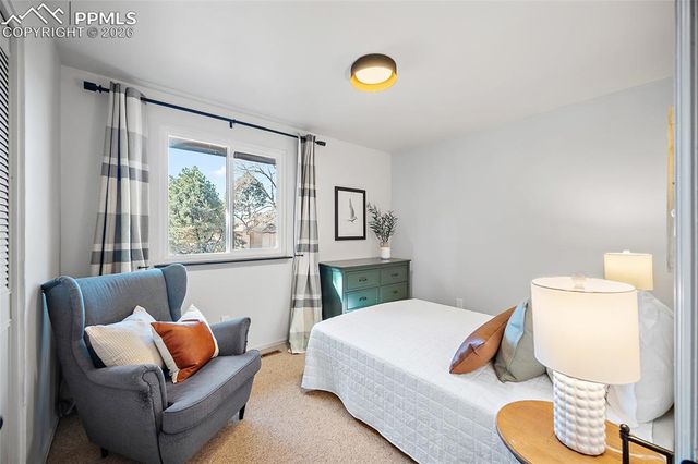 5242 Constitution Avenue, Colorado Springs, CO 80915