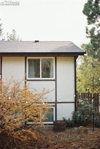 5242 Constitution Avenue, Colorado Springs, CO 80915