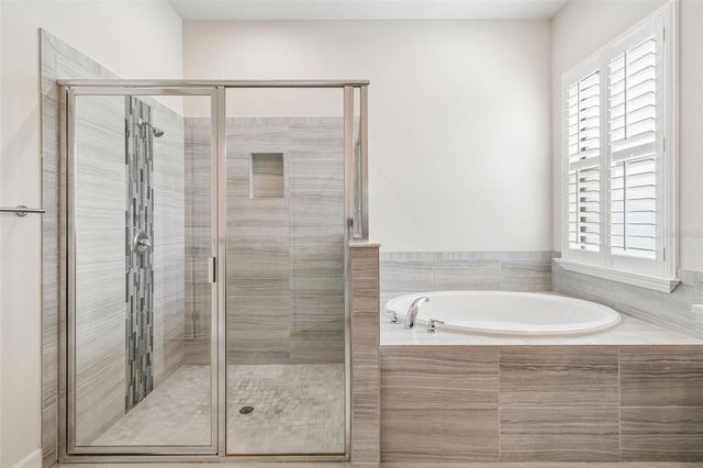 7872 MARSH POINTE DRIVE, Tampa, FL 33635
