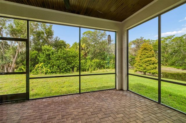 7872 MARSH POINTE DRIVE, Tampa, FL 33635
