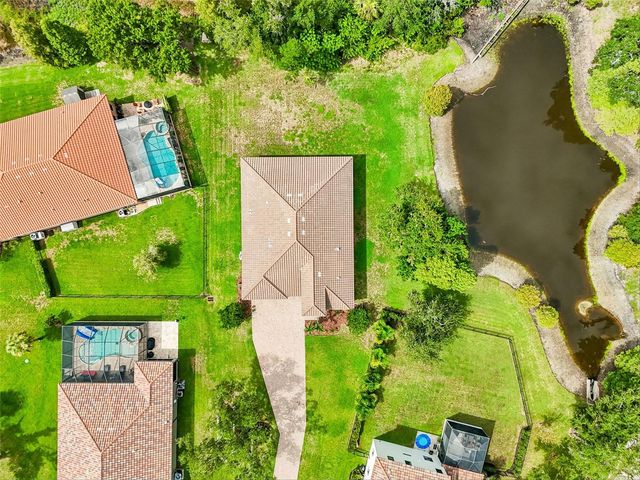 7872 MARSH POINTE DRIVE, Tampa, FL 33635