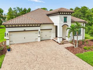 7872 MARSH POINTE DRIVE, Tampa, FL 33635