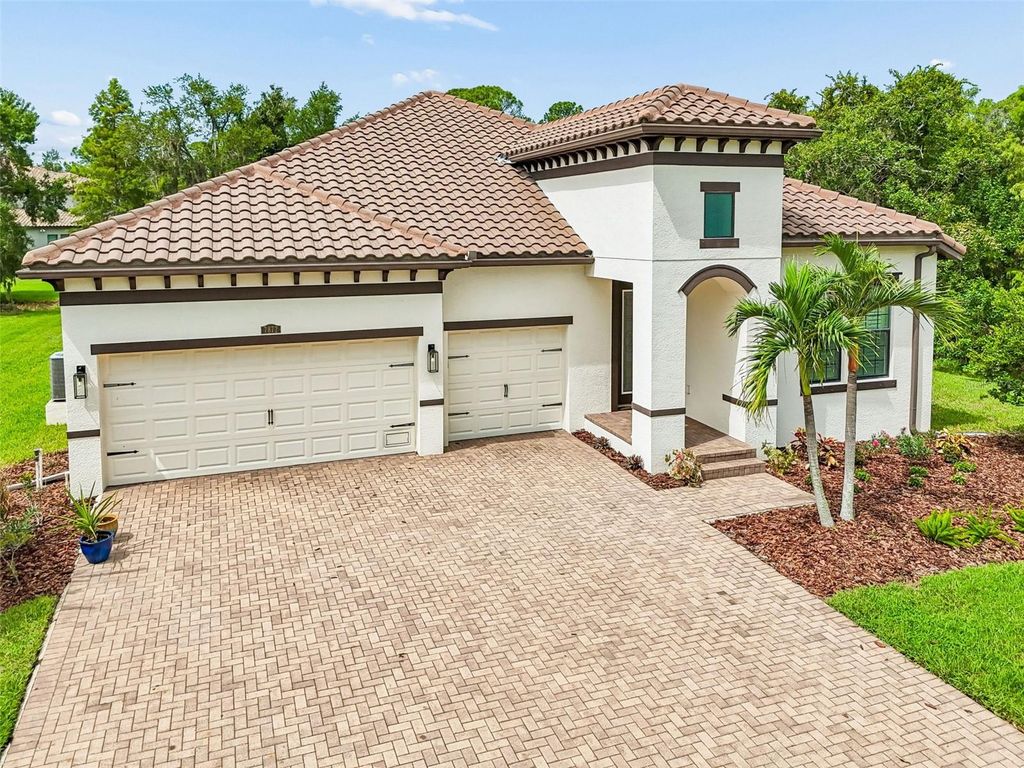 7872 MARSH POINTE DRIVE, Tampa, FL 33635