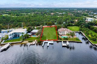 14880 Palmwood Road, Palm Beach Gardens, FL 33410