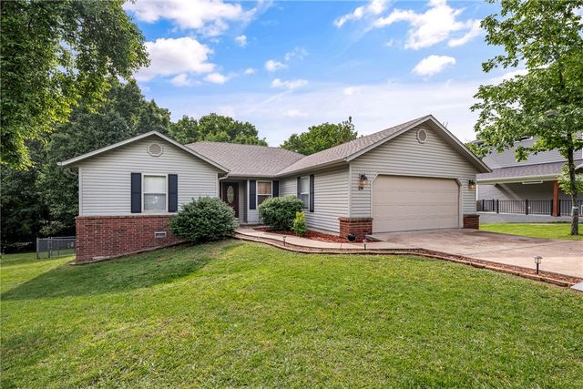 26 Cheddar Circle, Bella Vista, AR 72715
