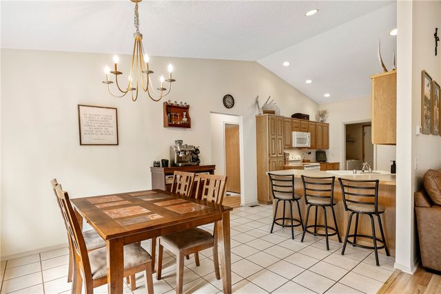 26 Cheddar Circle, Bella Vista, AR 72715