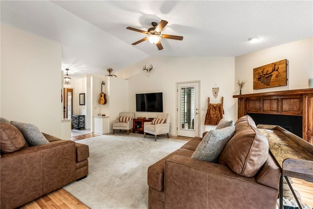 26 Cheddar Circle, Bella Vista, AR 72715