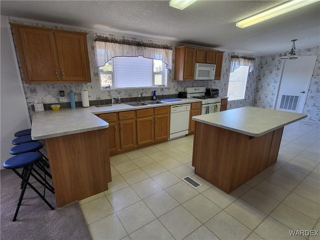 26012 N Peach Lane, Meadview, AZ 86444