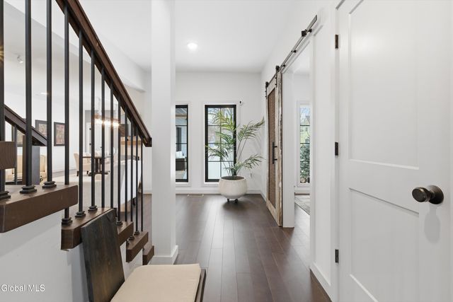 43 Doten Avenue, Saratoga Springs, NY 12866