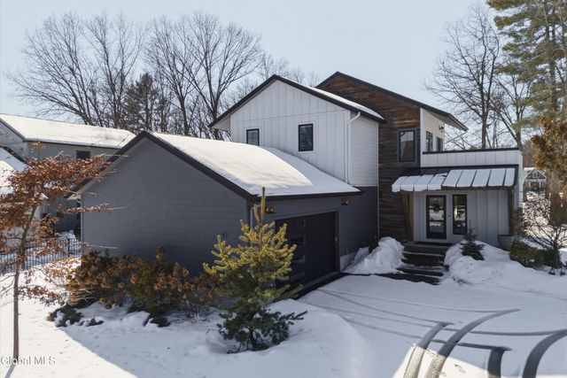 43 Doten Avenue, Saratoga Springs, NY 12866