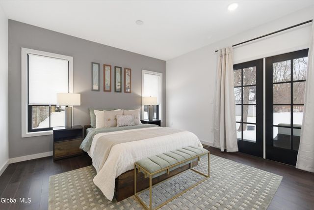 43 Doten Avenue, Saratoga Springs, NY 12866