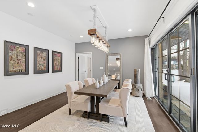 43 Doten Avenue, Saratoga Springs, NY 12866