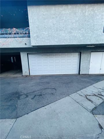 1320 Brentwood B, Corona, CA 92882