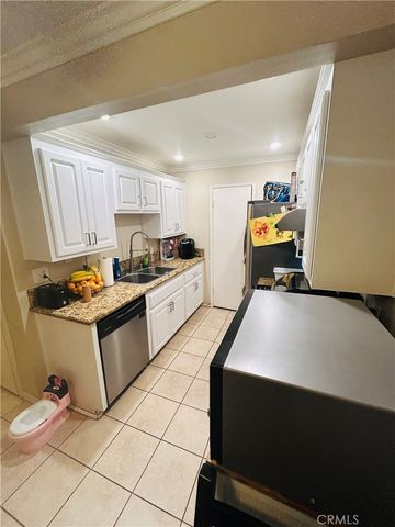 1320 Brentwood B, Corona, CA 92882