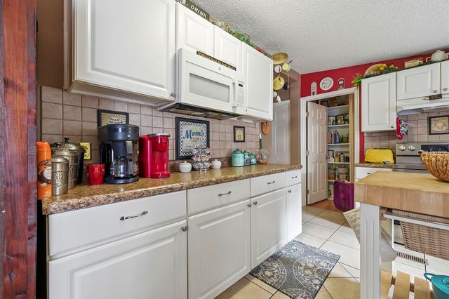852 Old Magnolia Dr., Conway, SC 29526