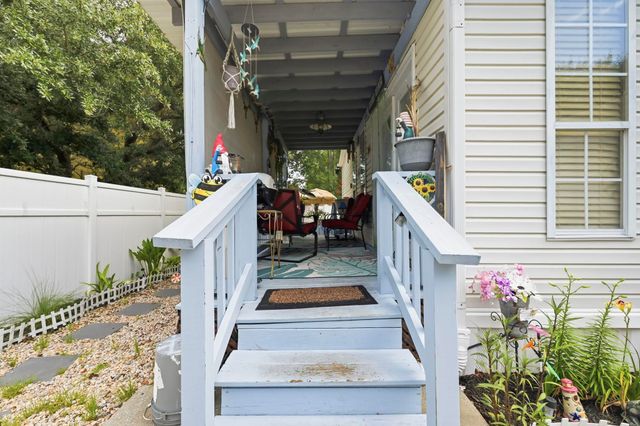 852 Old Magnolia Dr., Conway, SC 29526