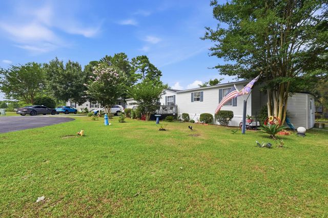 852 Old Magnolia Dr., Conway, SC 29526