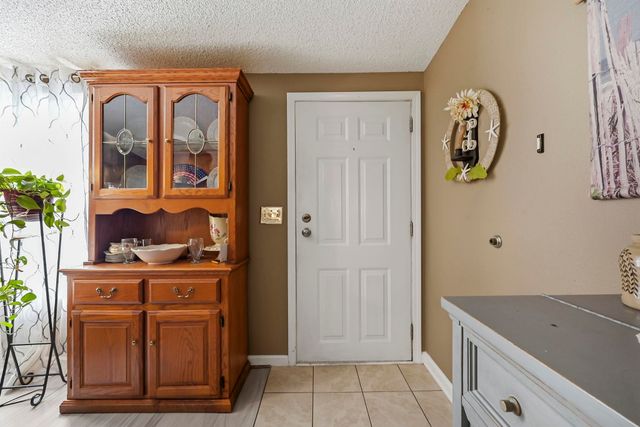 852 Old Magnolia Dr., Conway, SC 29526